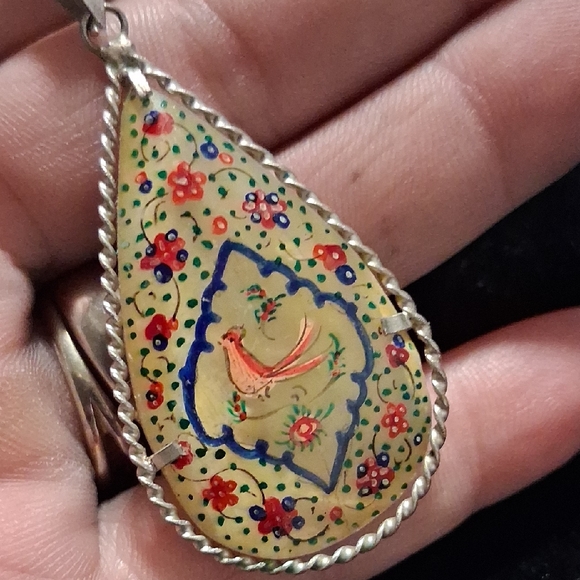 Vintage Jewelry - Vintage Hand-Painted  Persian Teardrop Pendant. Silver Twist Frame. 18 In Long
